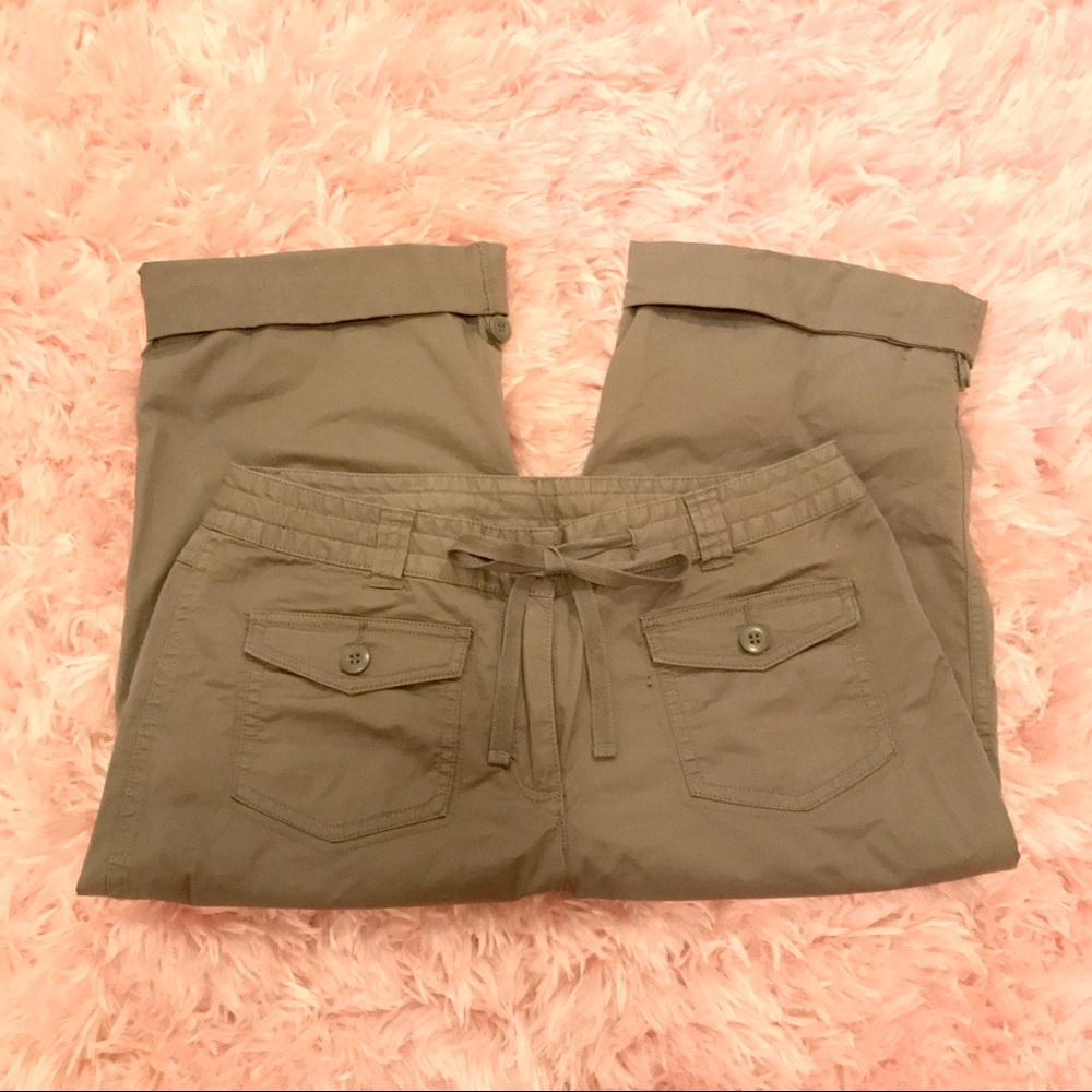 Style & Co. Olive Green Light Weight Capri Pants
